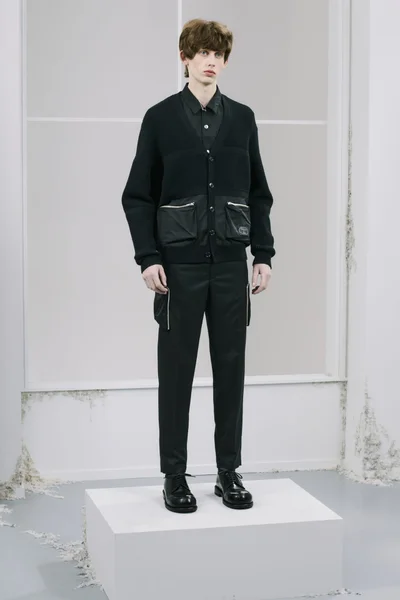 Look 7